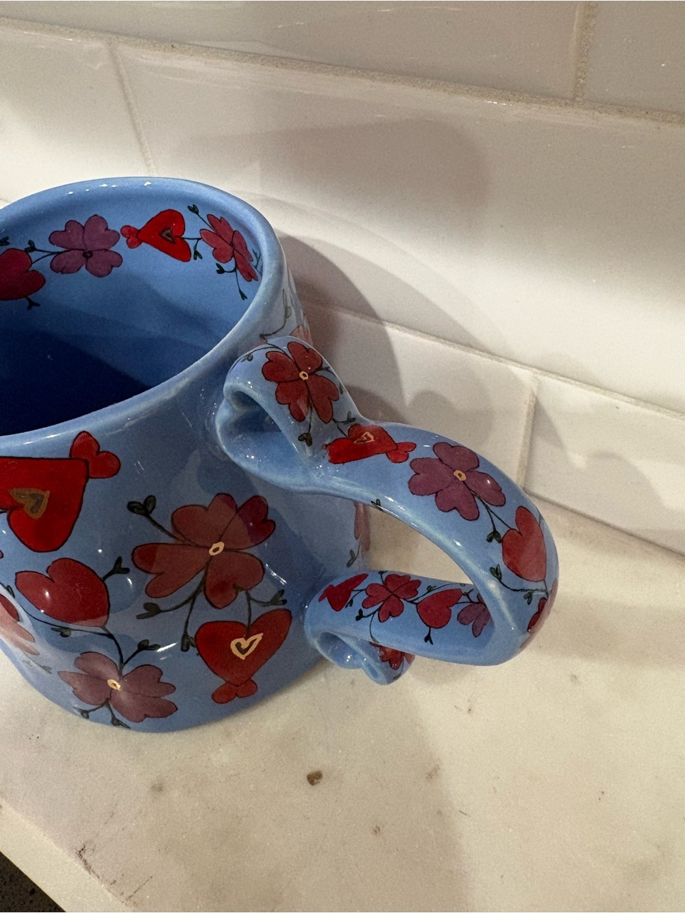 Anthropologie Blue Glazed Ceramic Bowl Red Hearts Flowers - Picture 5 of 9